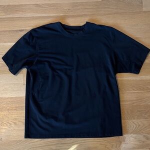 lululemon athletica Black Short Sleeve Tee